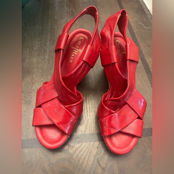 Cole Haan Red Leather Sandals with X-Pattern Straps - Picture 1 of 3